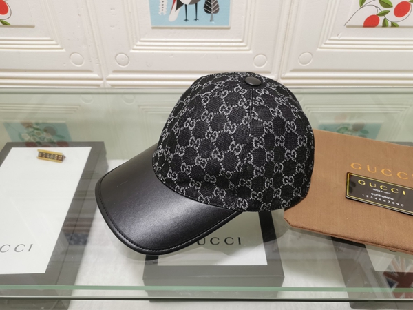 ブランド帽子正面デザイン